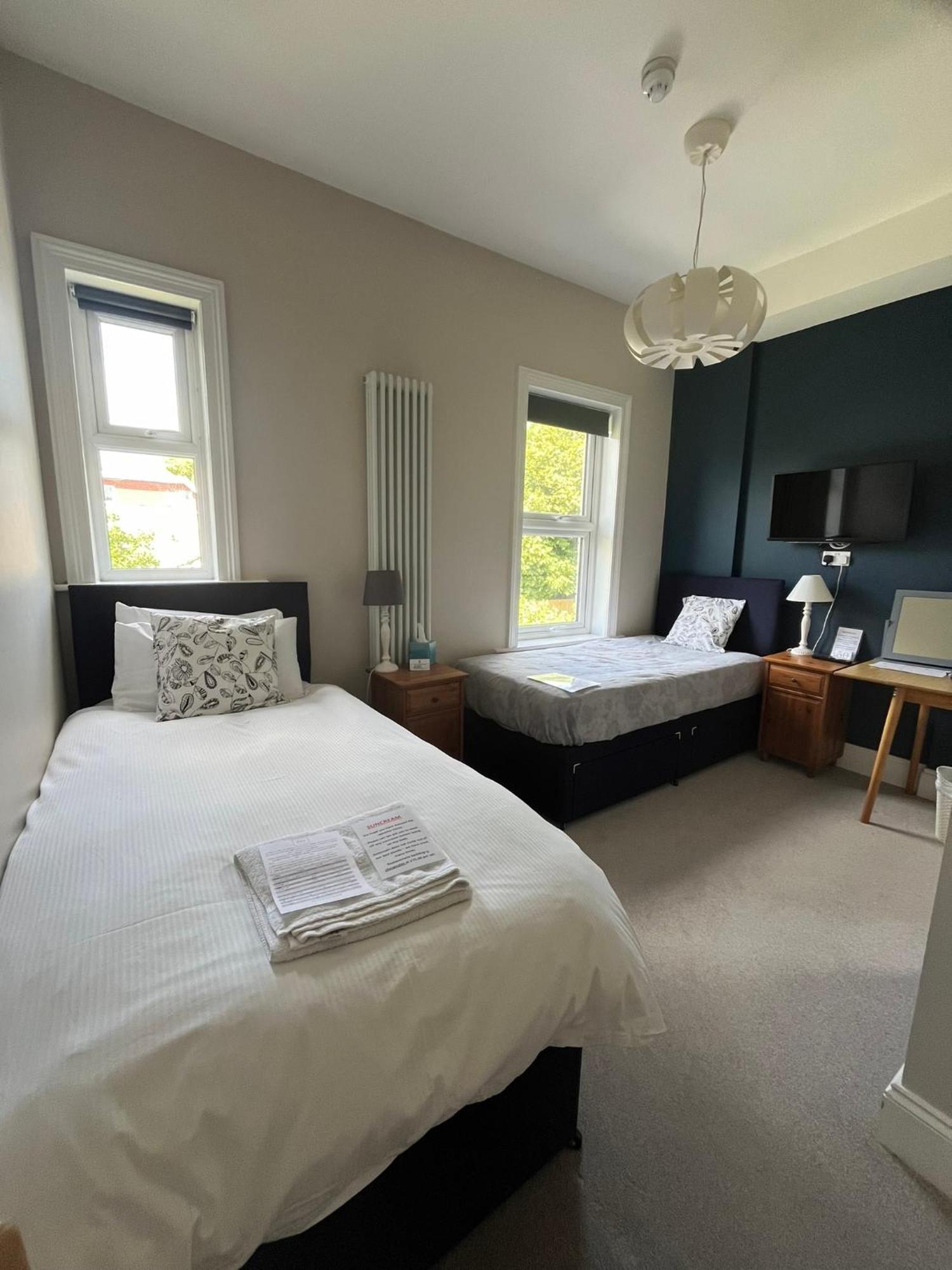 Hotel 50 Bournemouth Kültér fotó